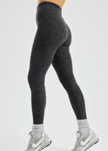 Load image into Gallery viewer, Year of Ours Stretch Sculpt High Legging - Heather Black
