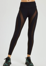 Load image into Gallery viewer, Year of Ours Amanda Legging - Black
